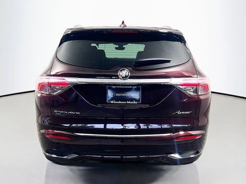 Used 2023 Buick Enclave Avenir w/ Avenir Technology Package FWD image 7