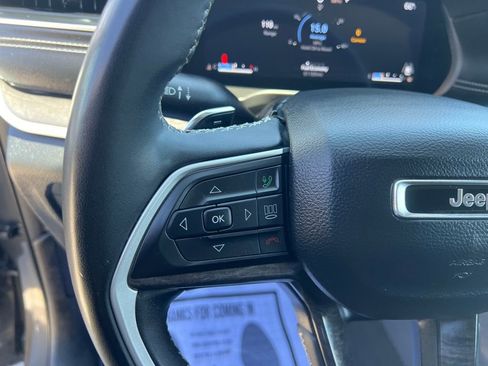 Certified 2023 Jeep Grand Cherokee Limited RWD image 18