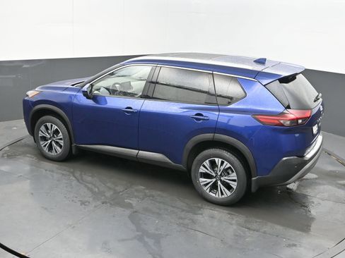 Used 2021 Nissan Rogue SV w/ Premium Package image 28