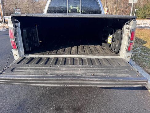 Used 2013 Ford F150 Raptor w/ Luxury Equipment Group image 9