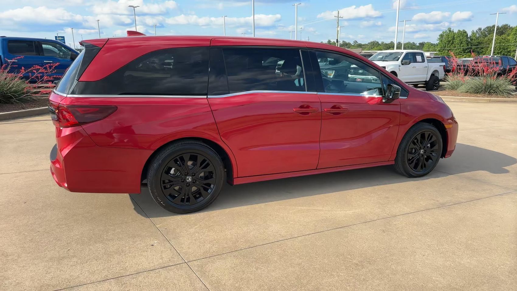 Used 2025 Honda Odyssey Sport-L image 9