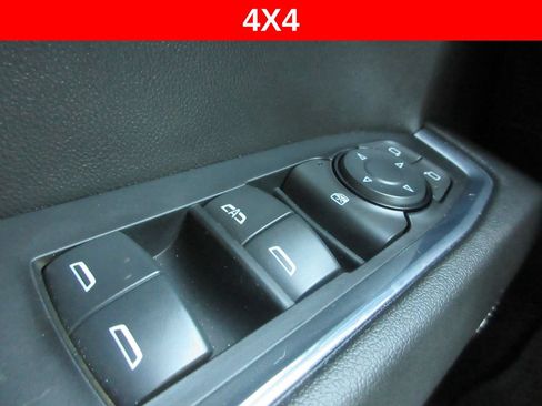 Used 2024 GMC Sierra 1500 Elevation w/ Elevation Premium Package AWD/4WD image 31