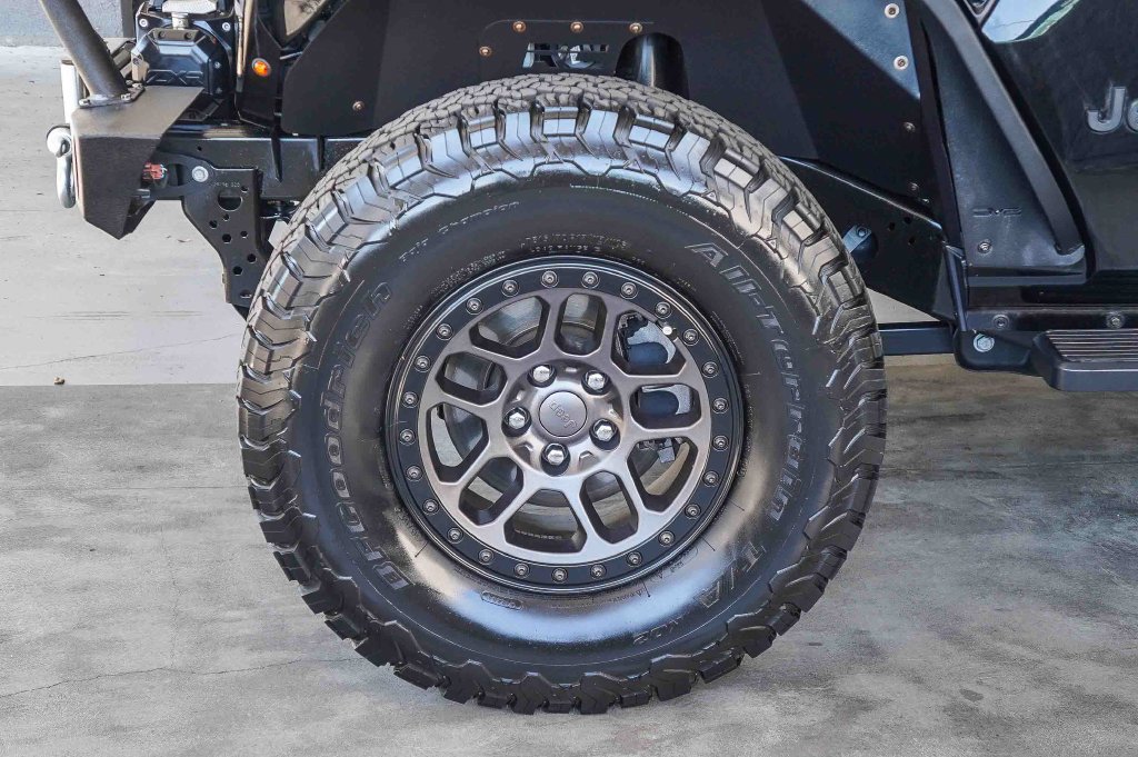 Used 2022 Jeep Wrangler Unlimited Sport AWD/4WD image 10