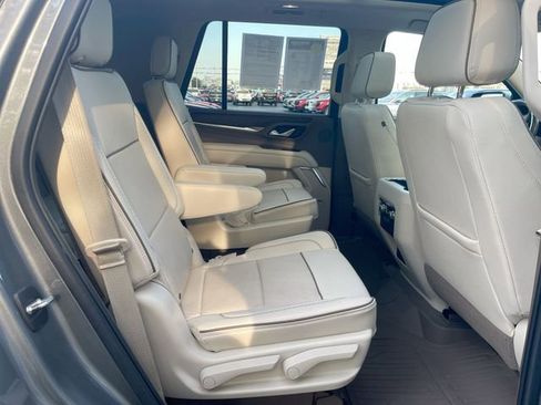 Used 2021 GMC Yukon Denali AWD/4WD image 16
