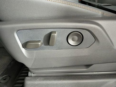 New 2026 GMC Sierra 3500 AT4 w/ AT4 Premium Plus Package image 17