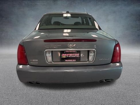 Used 2004 Cadillac De Ville w/ Equipment Group FWD image 8