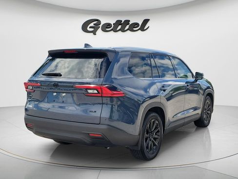 Certified 2026 Toyota Grand Highlander FWD image 5