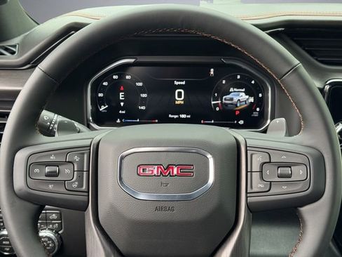 New 2026 GMC Sierra 1500 AT4 w/ AT4 Premium Package AWD/4WD image 16
