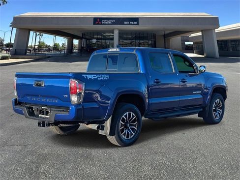 Used 2023 Toyota Tacoma TRD Sport image 6