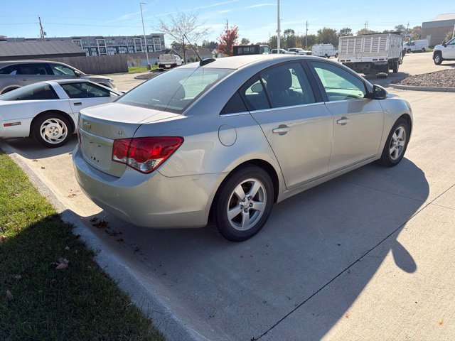 Used 2015 Chevrolet Cruze LT w/ Enhanced Safety Package FWD image 6