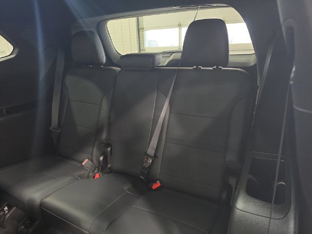 Used 2026 Buick Enclave Preferred AWD/4WD image 27