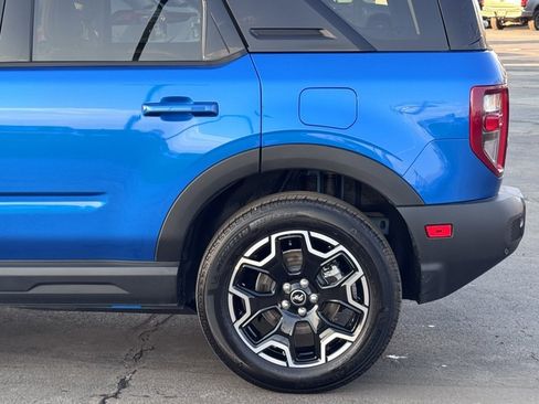 Used 2025 Ford Bronco Sport Outer Banks w/ Outer Banks Tech Package+ image 39