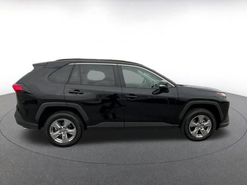 Used 2025 Toyota RAV4 XLE image 16