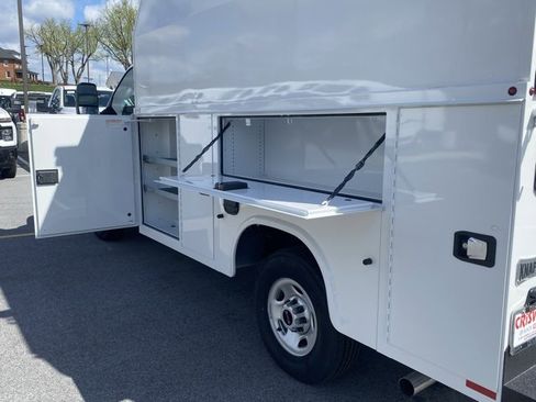 New 2024 GMC Savana 3500 w/ Power Convenience Package image 6