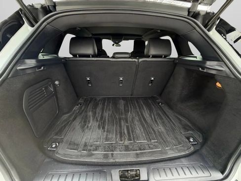 Used 2019 Land Rover Range Rover Evoque image 15