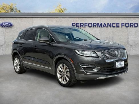 Used 2019 Lincoln MKC Select w/ Select Plus Package FWD image 5