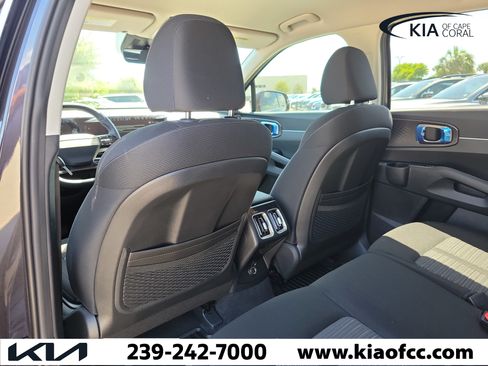 New 2026 Kia Sorento LX FWD image 12