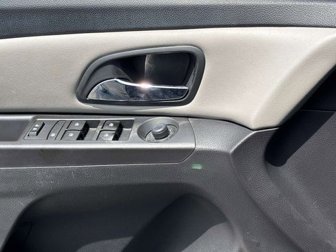 Used 2016 Chevrolet Cruze LS FWD image 14