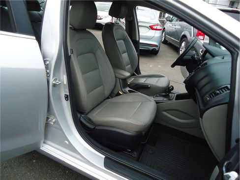 Used 2016 Kia Forte EX w/ EX Premium Package image 15