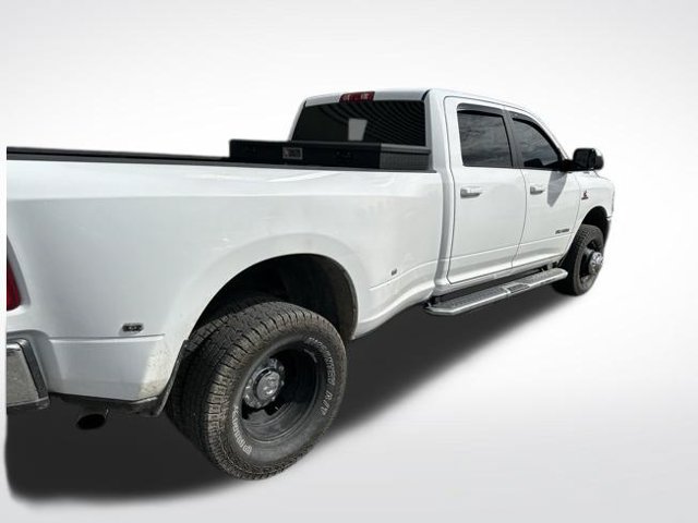 Used 2021 RAM 3500 Big Horn AWD/4WD image 2