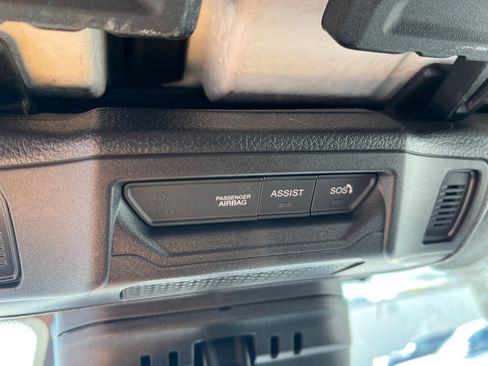 Used 2025 Jeep Wrangler Unlimited Rubicon 4xe w/ Convenience Group image 23