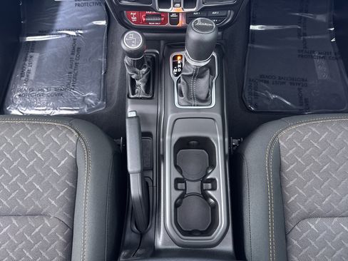 New 2026 Jeep Gladiator Mojave AWD/4WD image 24