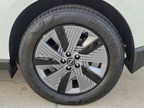 Certified 2025 Nissan Murano SL w/ Cargo Package image 14