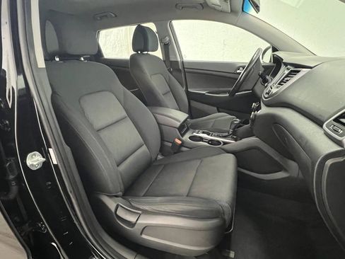 Used 2017 Hyundai Tucson Sport AWD/4WD image 12