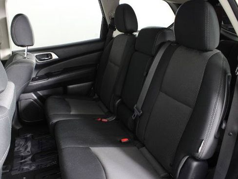 Certified 2020 Nissan Pathfinder S FWD image 21
