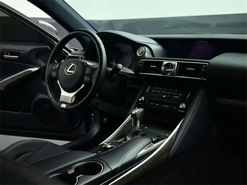 Used 2017 Lexus IS 300 F Sport w/ F Sport Package image 39
