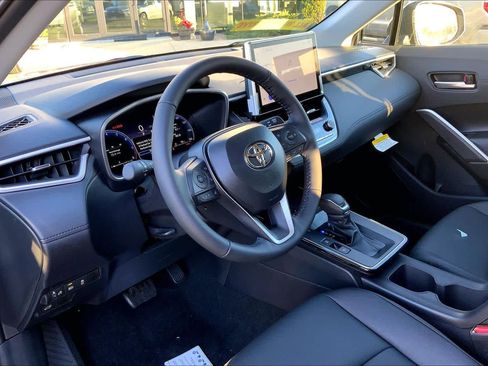 New 2026 Toyota Corolla Cross XLE image 8