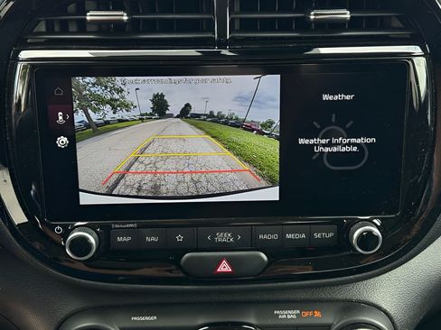 Used 2023 Kia Soul S FWD image 27