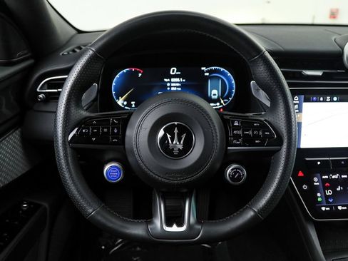 Certified 2024 Maserati Grecale Modena AWD/4WD image 19