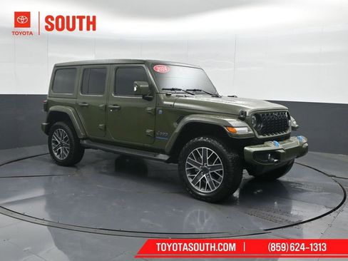 Used 2024 Jeep Wrangler High Altitude AWD/4WD image 4