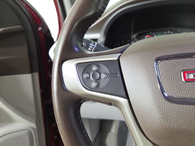 Used 2020 GMC Acadia SLE w/ Driver Convenience Package FWD image 24