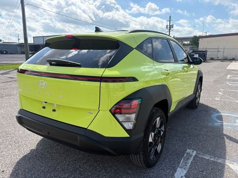 Used 2025 Hyundai Kona SEL image 3