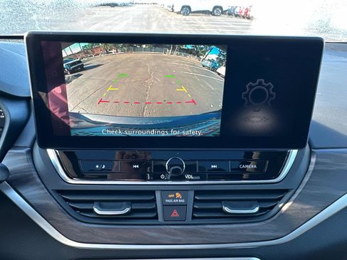 New 2025 Nissan Altima 2.5 SV w/ SV Special Edition Package image 13