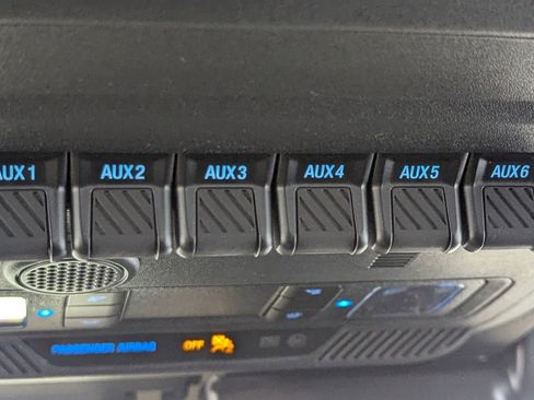 New 2025 Ford Bronco Badlands image 22