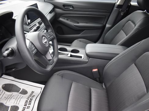 New 2025 Nissan Altima 2.5 S image 10