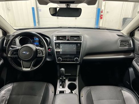 Used 2018 Subaru Legacy 3.6R Limited AWD/4WD image 10