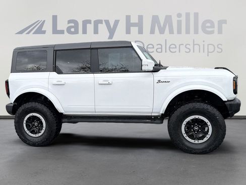 Used 2023 Ford Bronco Outer Banks w/ Sasquatch Package image 9