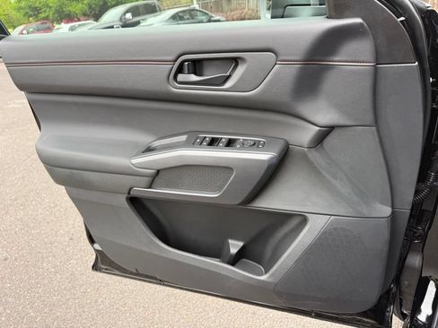 New 2026 Nissan Pathfinder Rock Creek AWD/4WD image 14