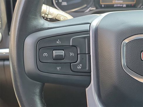 Used 2022 GMC Sierra 2500 SLE w/ SLE Convenience Package image 4