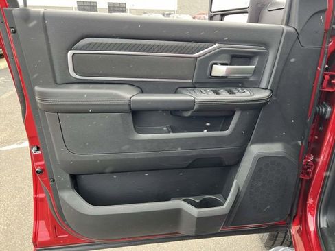 New 2026 RAM 2500 Big Horn AWD/4WD image 10