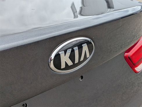Used 2020 Kia Optima LX image 9