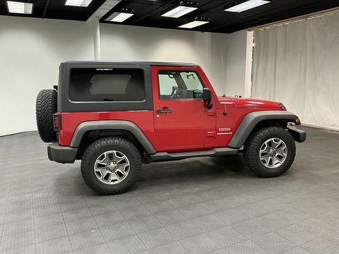 Used 2012 Jeep Wrangler Sport AWD/4WD image 6