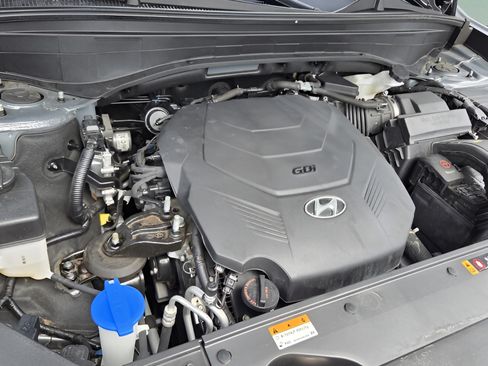 Used 2022 Hyundai Palisade SE FWD image 17