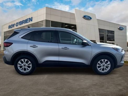 Certified 2023 Ford Escape Active w/ Tech Pack #1 image 6