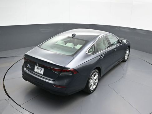 Certified 2023 Honda Accord LX image 37