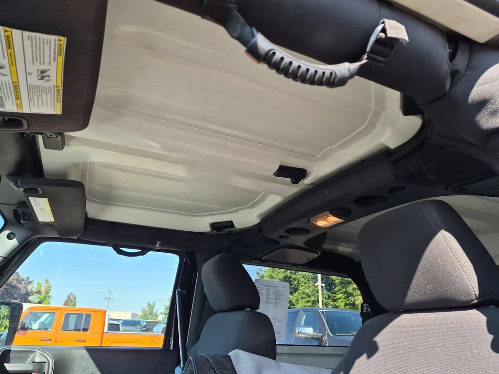 Certified 2016 Jeep Wrangler Sport AWD/4WD image 24